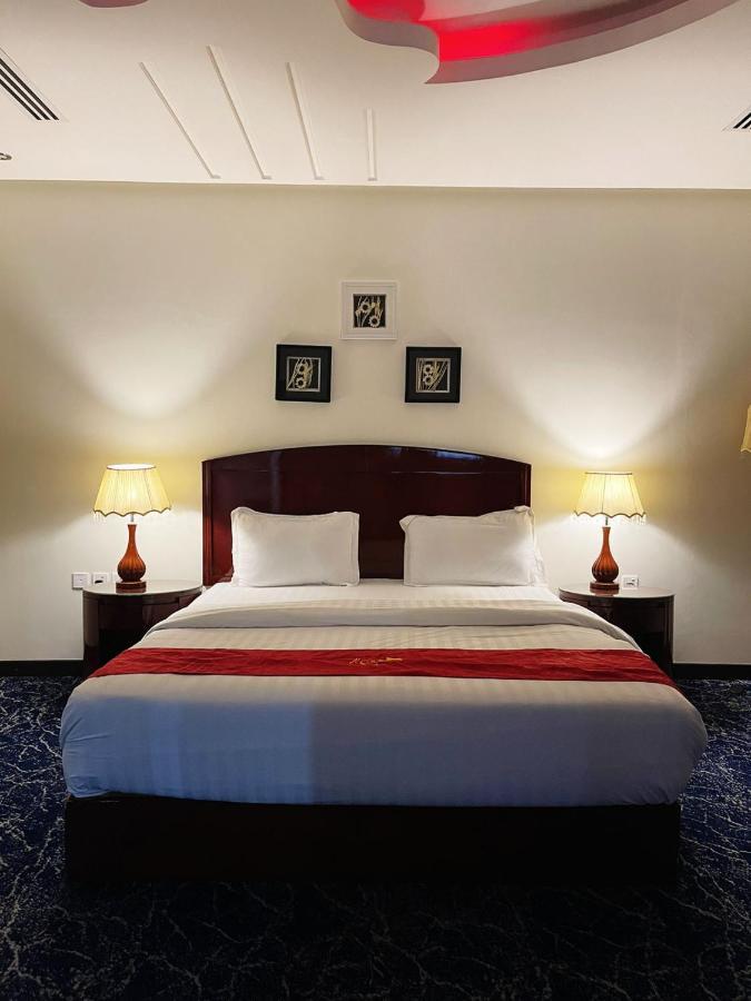 Merfal Royal New 2*