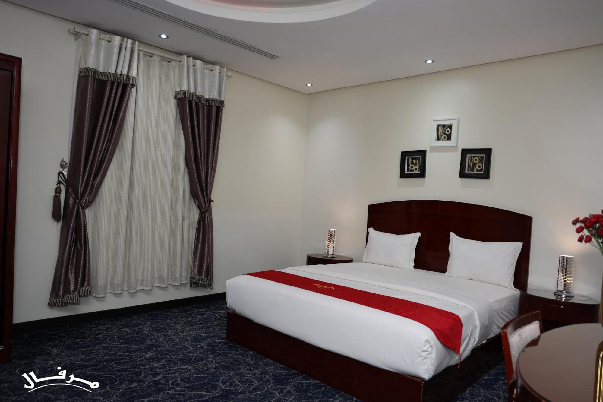 Merfal Royal New 2*
